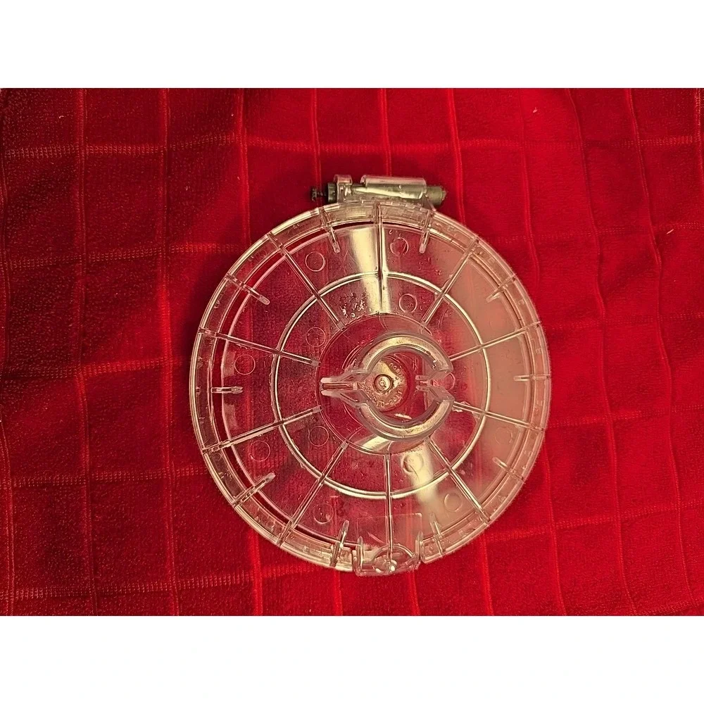 Dyson DC33 Vacuum Cleaner Part‎ Filter B Top Cover Only